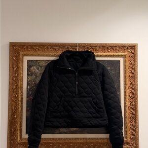 Lululemon Black/Cropped Quilted Half Zip Scuba